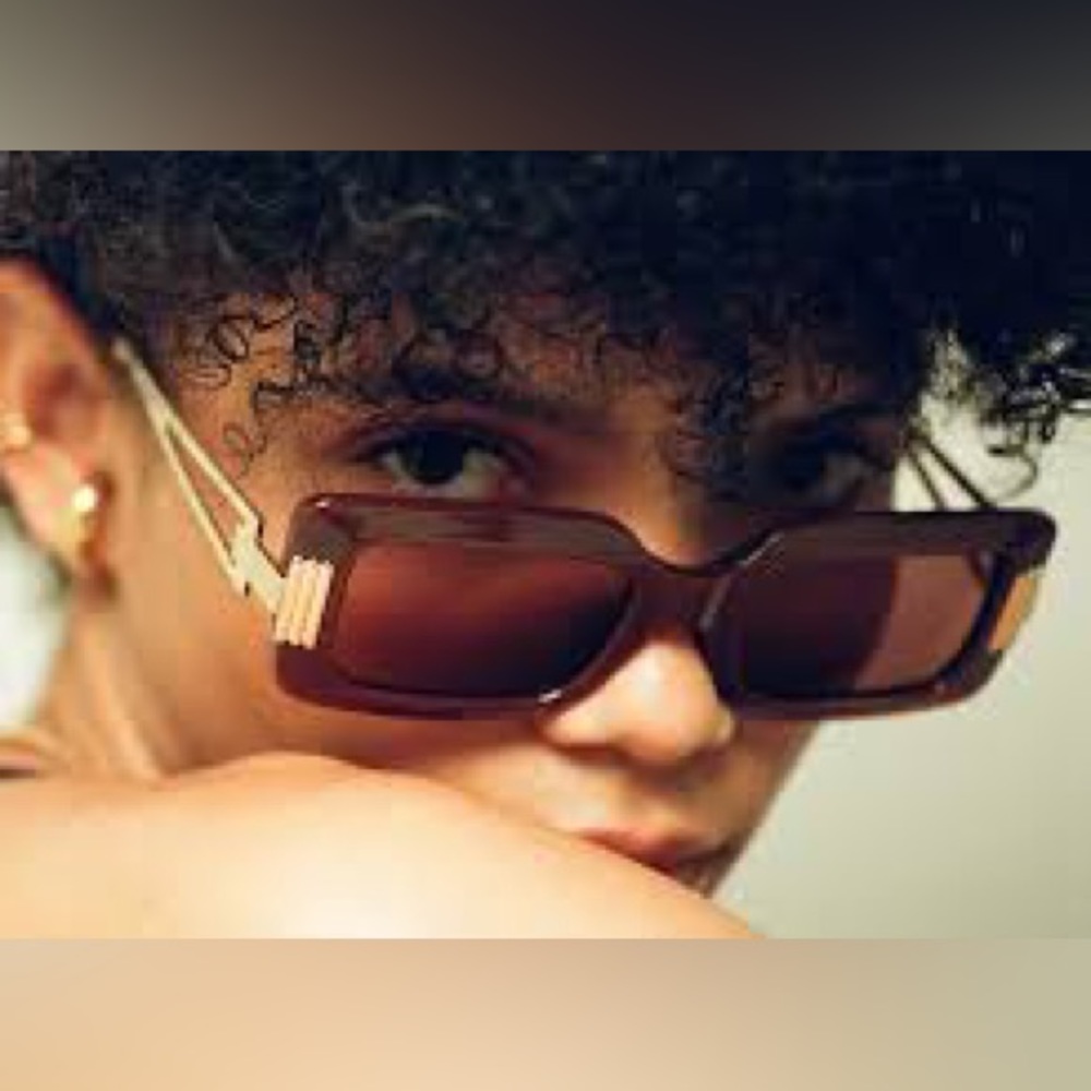 Missoma X Le Specs Orion Ridge Sunglasses In Burgandy